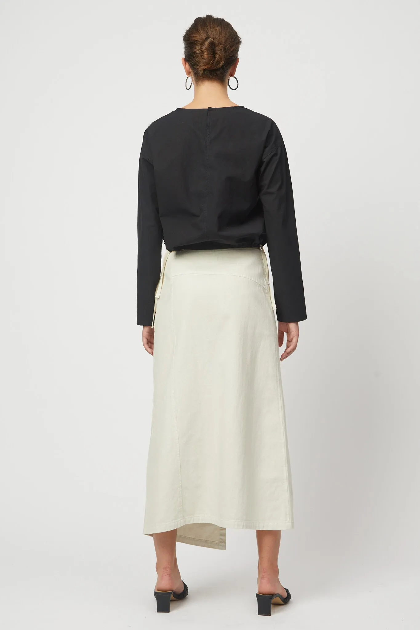 ASYMMETRICAL SKIRT