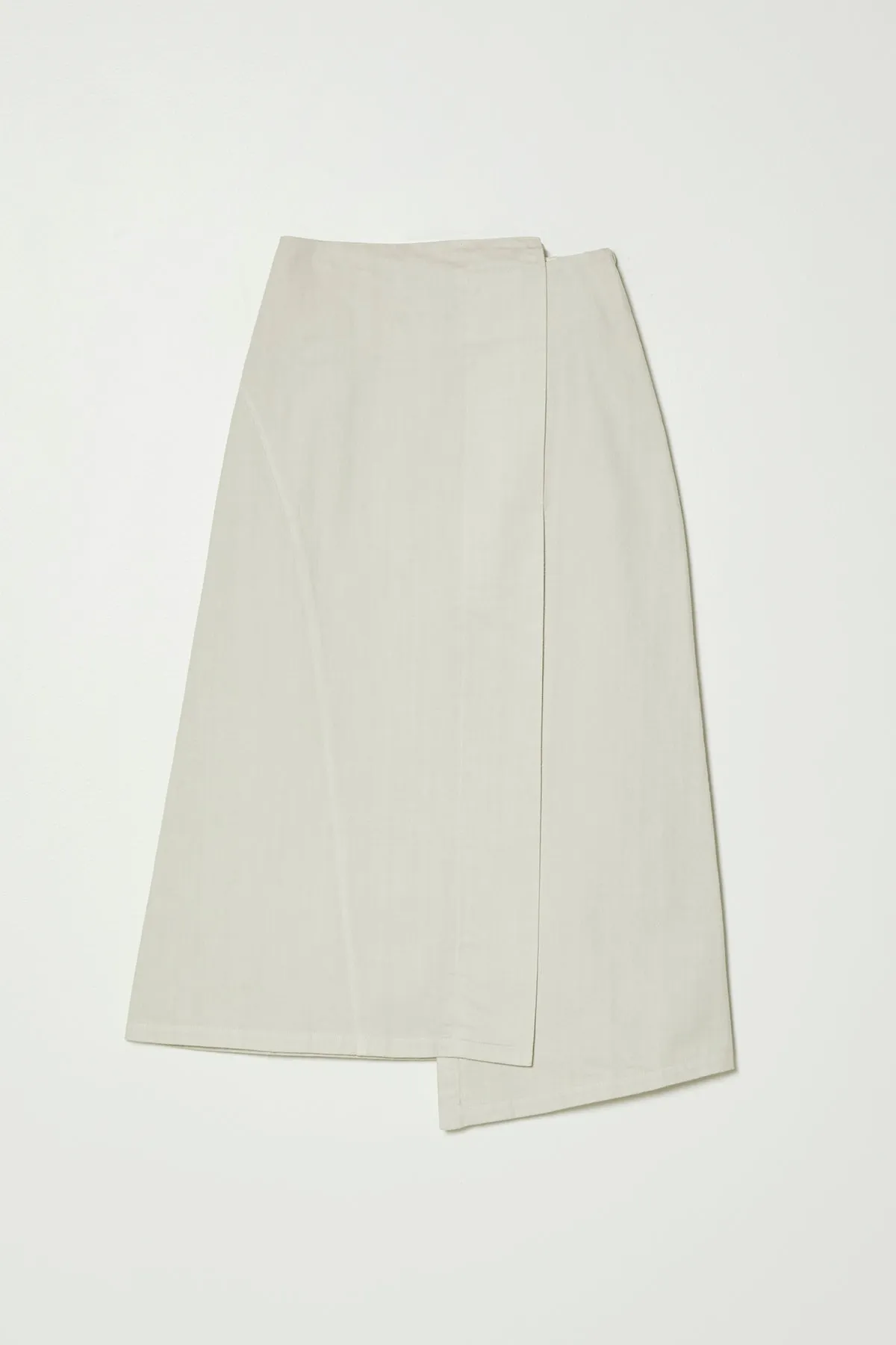 ASYMMETRICAL SKIRT