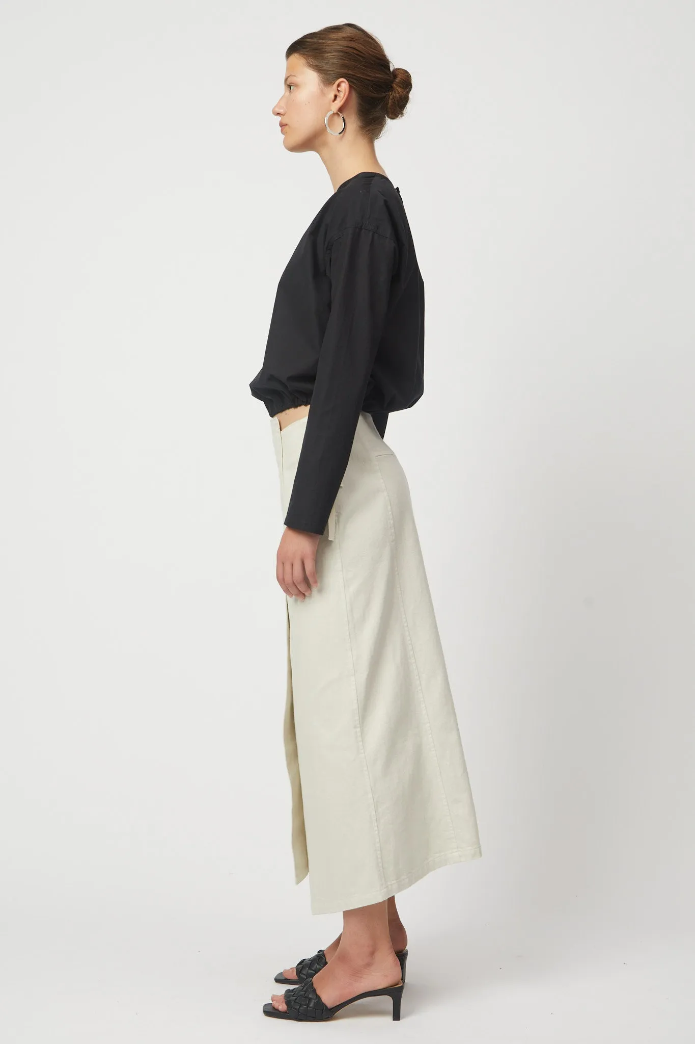 ASYMMETRICAL SKIRT