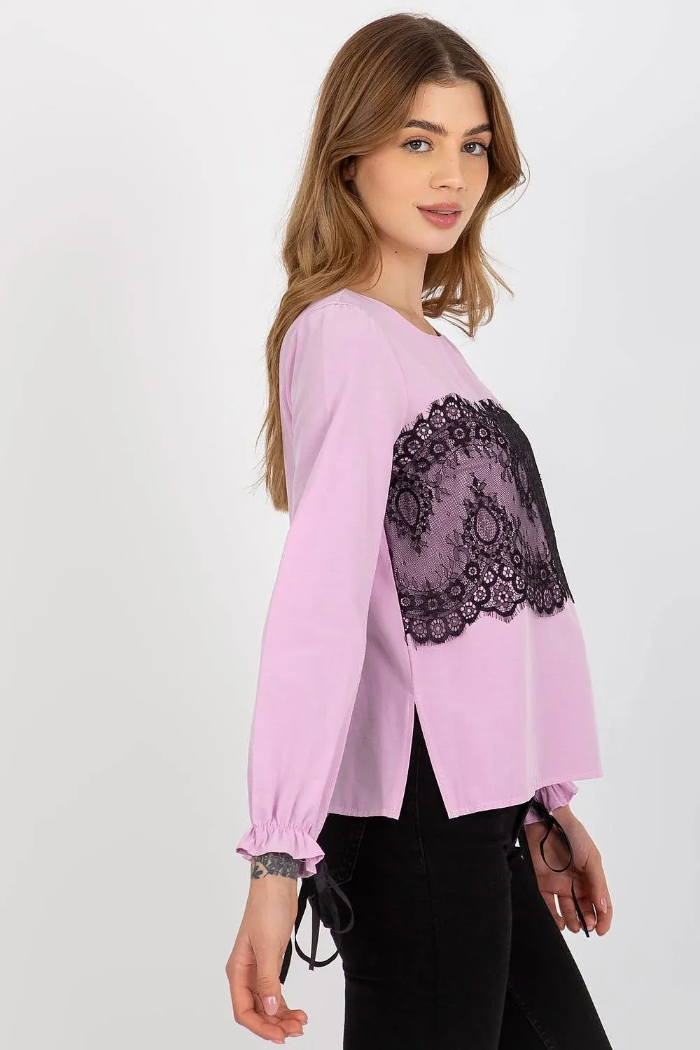 Chic Cotton Blouse with Exquisite Lace Details