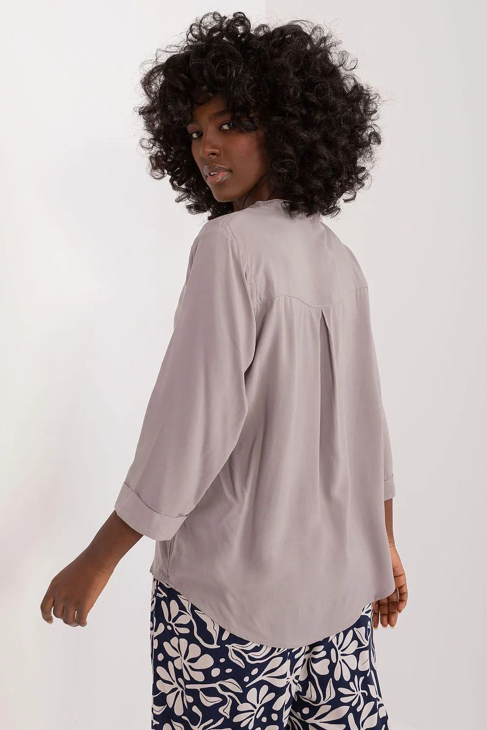 Chic V-Neck Viscose Blouse for Effortless Elegance