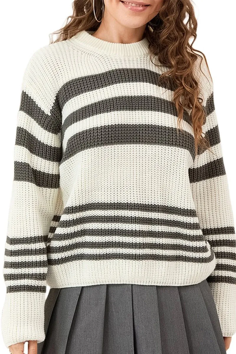 HWS1173 Cozy Stripe Knit Sweater