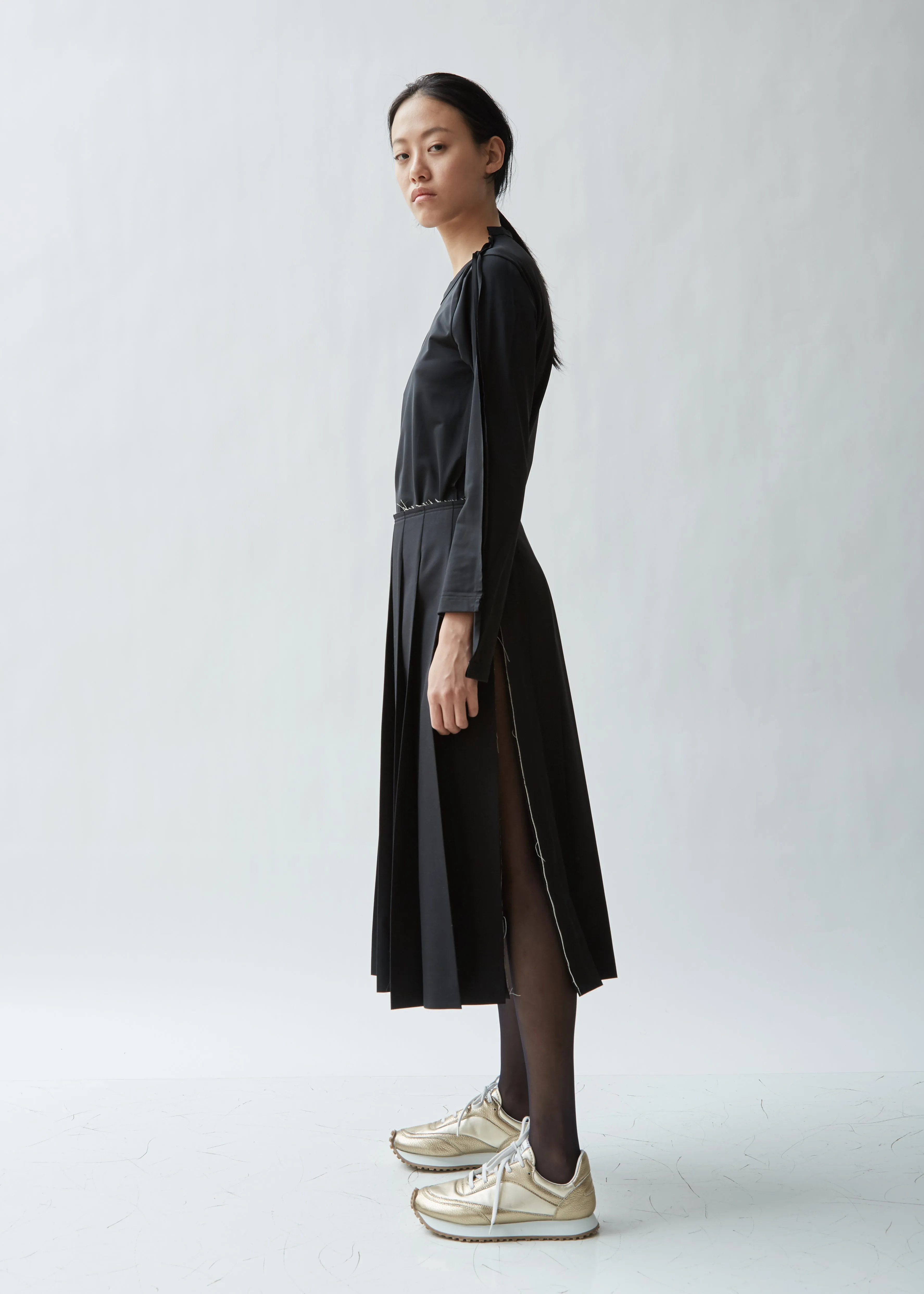 Pleated Split Seam Gabardine Skirt